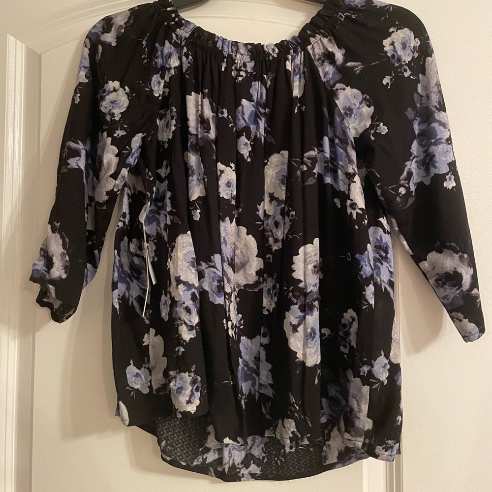Design Lab black/floral off shoulder top